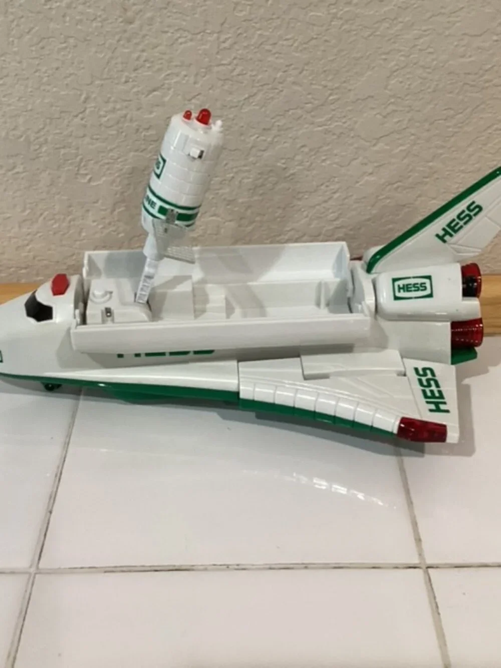Hess Truck with Space Shuttle‎ & Satellite 14